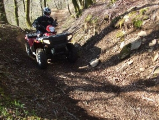  Cuatrimoto en Cantal